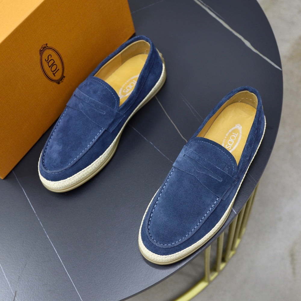 Designer Men's Sneakers - Style 425450