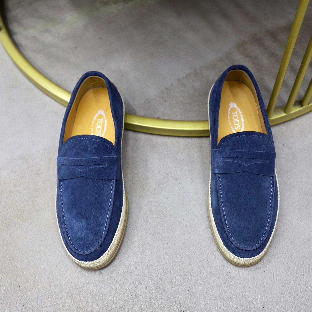 Designer Men's Sneakers - Style 425450