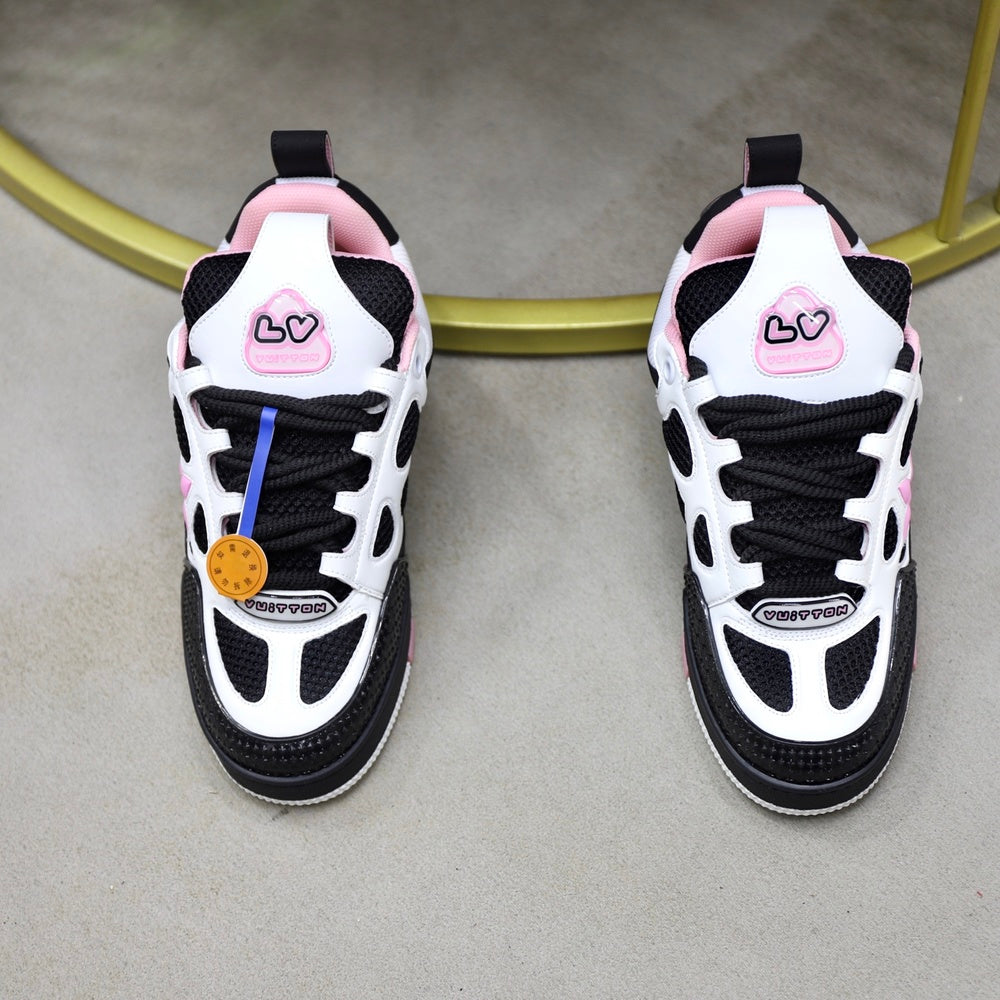 Louis Vuitton Unisex Sneakers - Style 426277