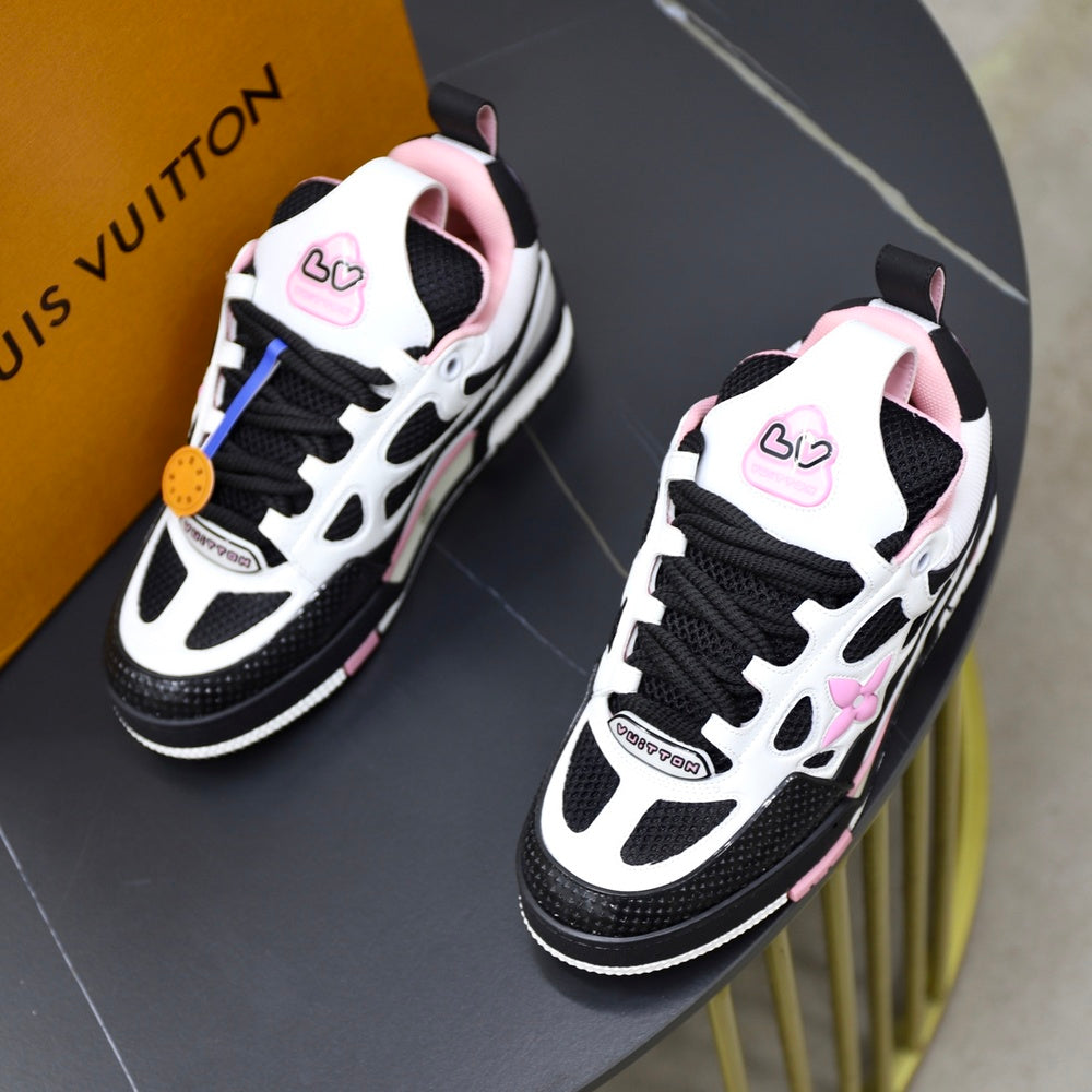 Louis Vuitton Unisex Sneakers - Style 426277