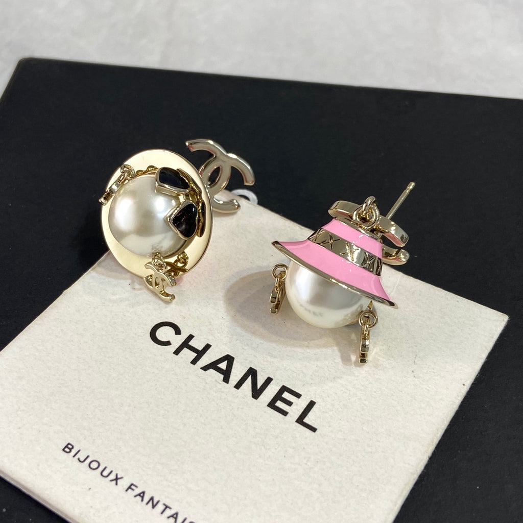 Metal Pearl Keychain