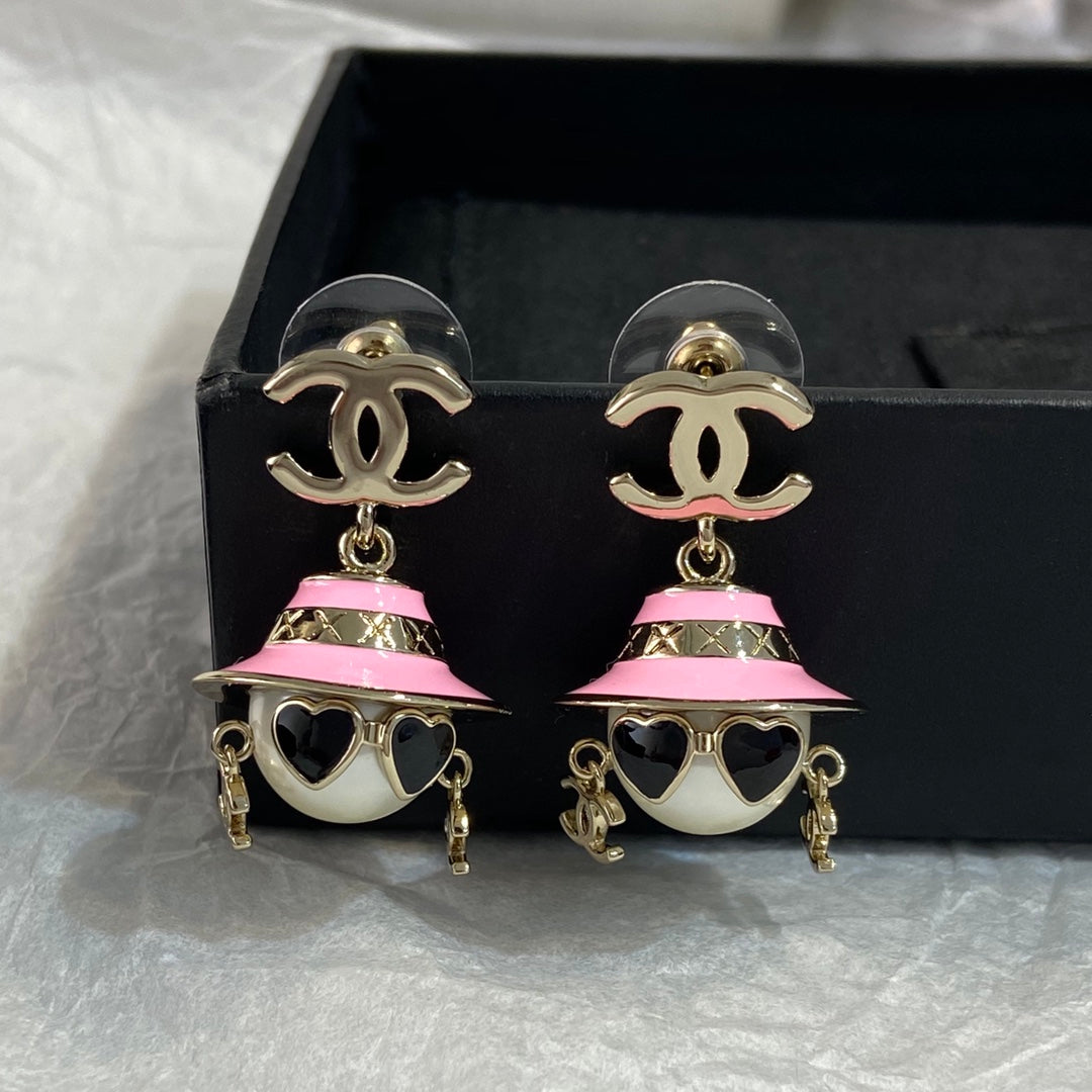 Metal Pearl Keychain