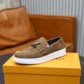 Louis Vuitton Men's Sneakers - Style 427002