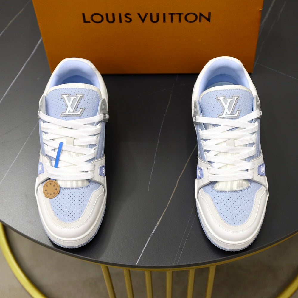 Louis Vuitton Unisex Shoes - Style 426943
