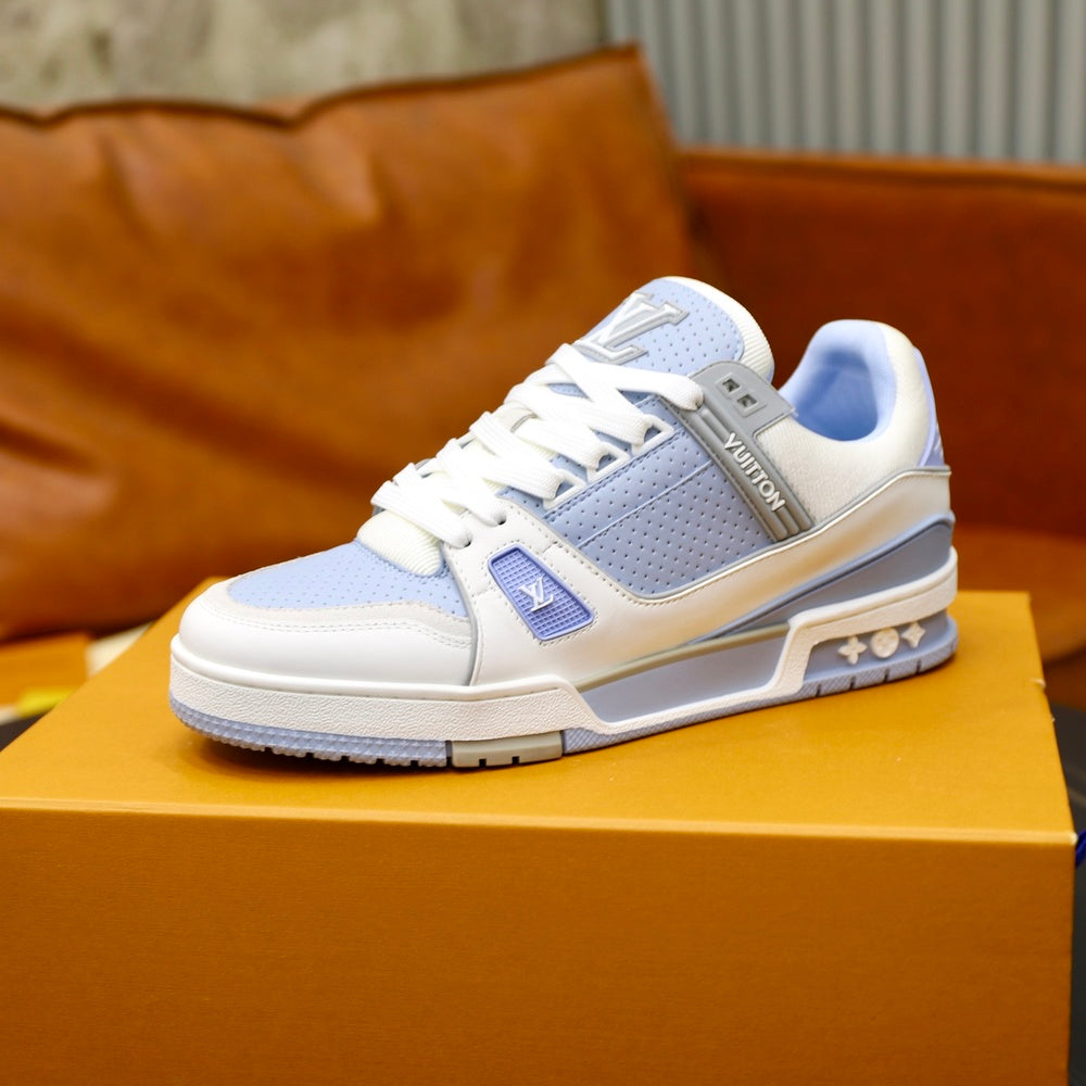Louis Vuitton Unisex Shoes - Style 426943