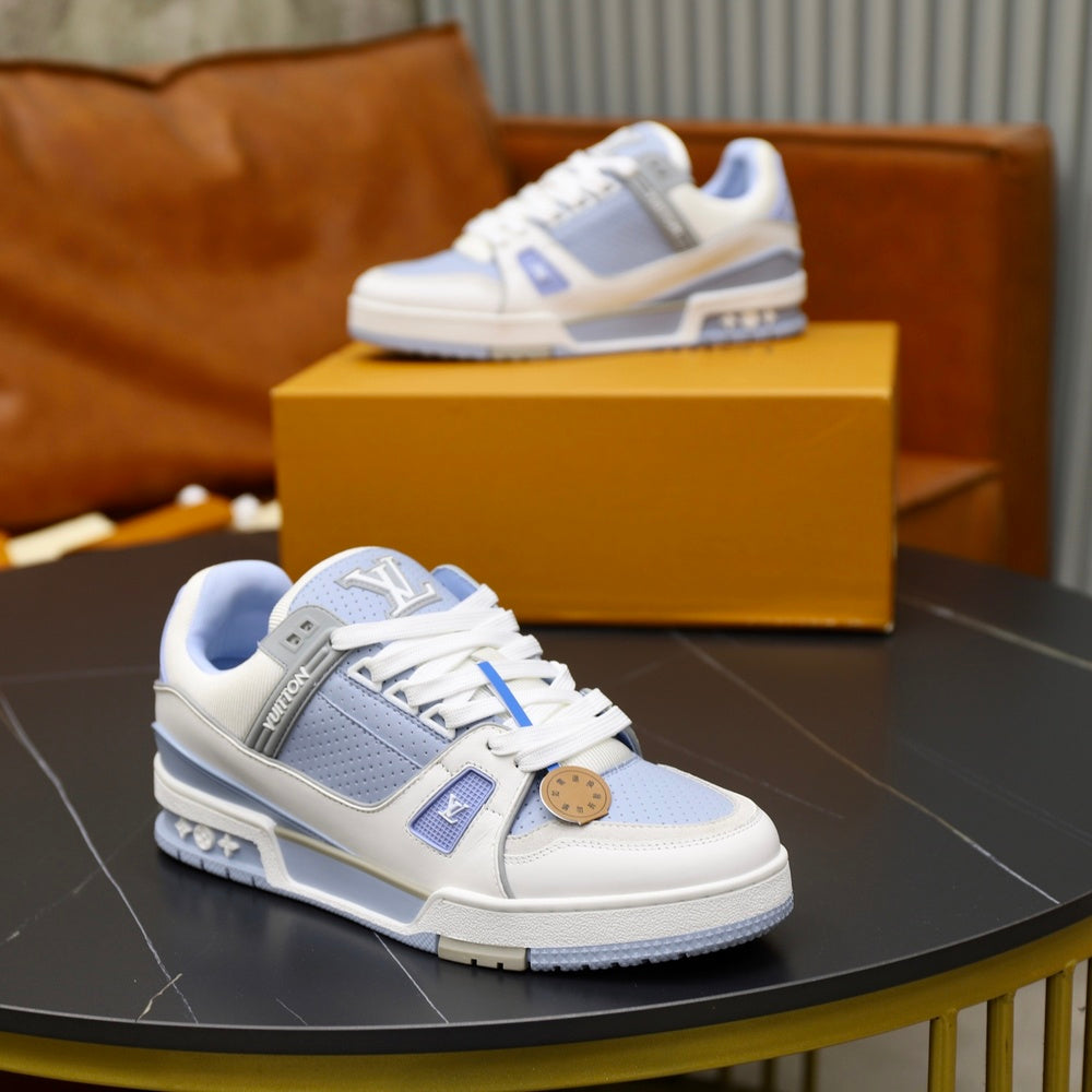 Louis Vuitton Unisex Shoes - Style 426943