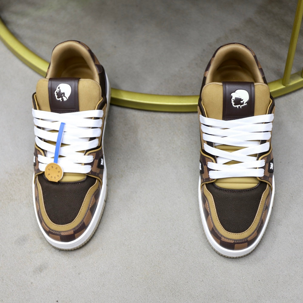 Louis Vuitton Unisex Shoes - Style 426972