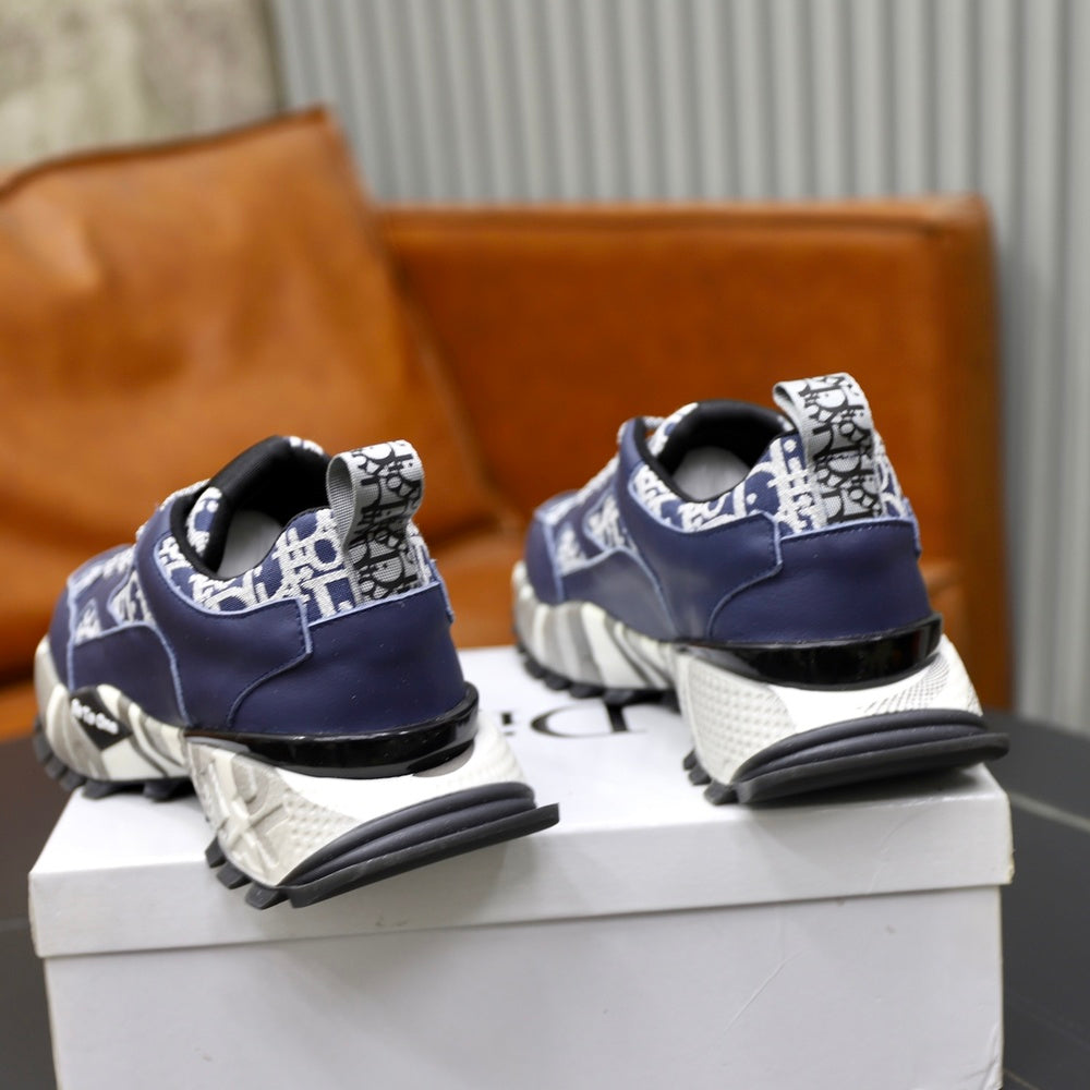 Dior Men's Sneakers - Style 428896