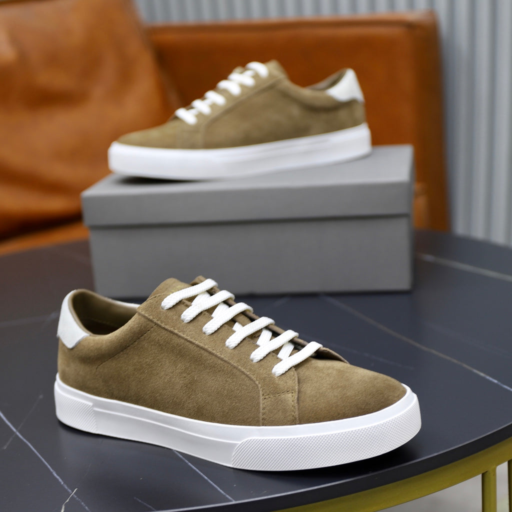 Brunello Cucinelli Men's Low-Top Sneakers - Style 428975