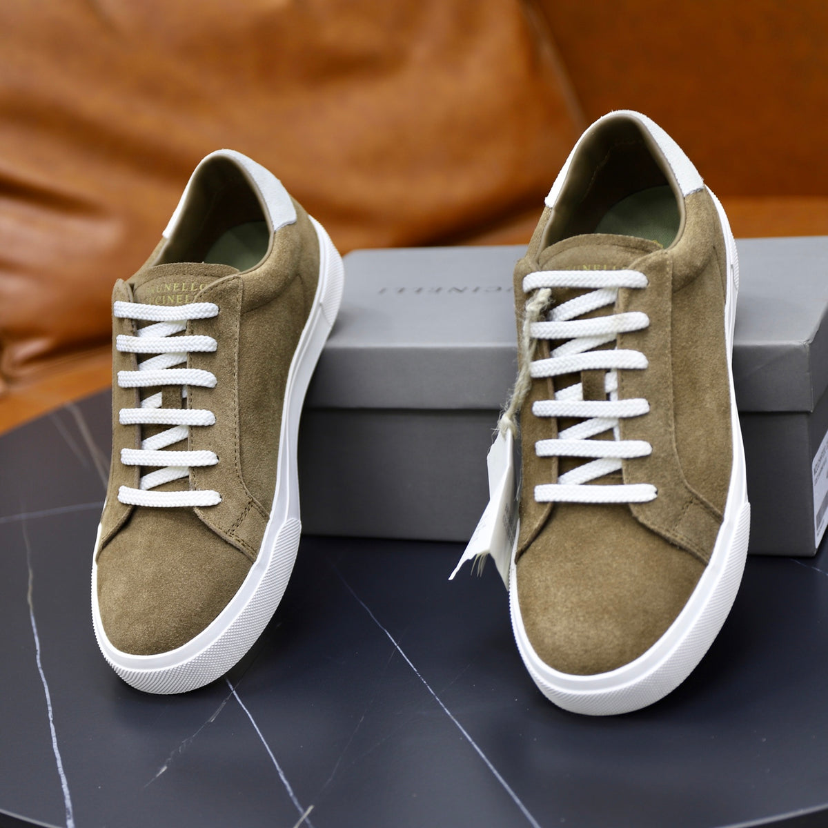 Brunello Cucinelli Men's Low-Top Sneakers - Style 428975