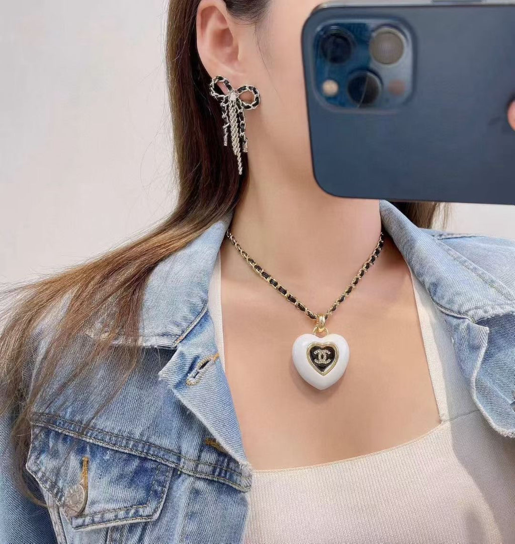 CHANEL Bow Tassel Pendant Necklace