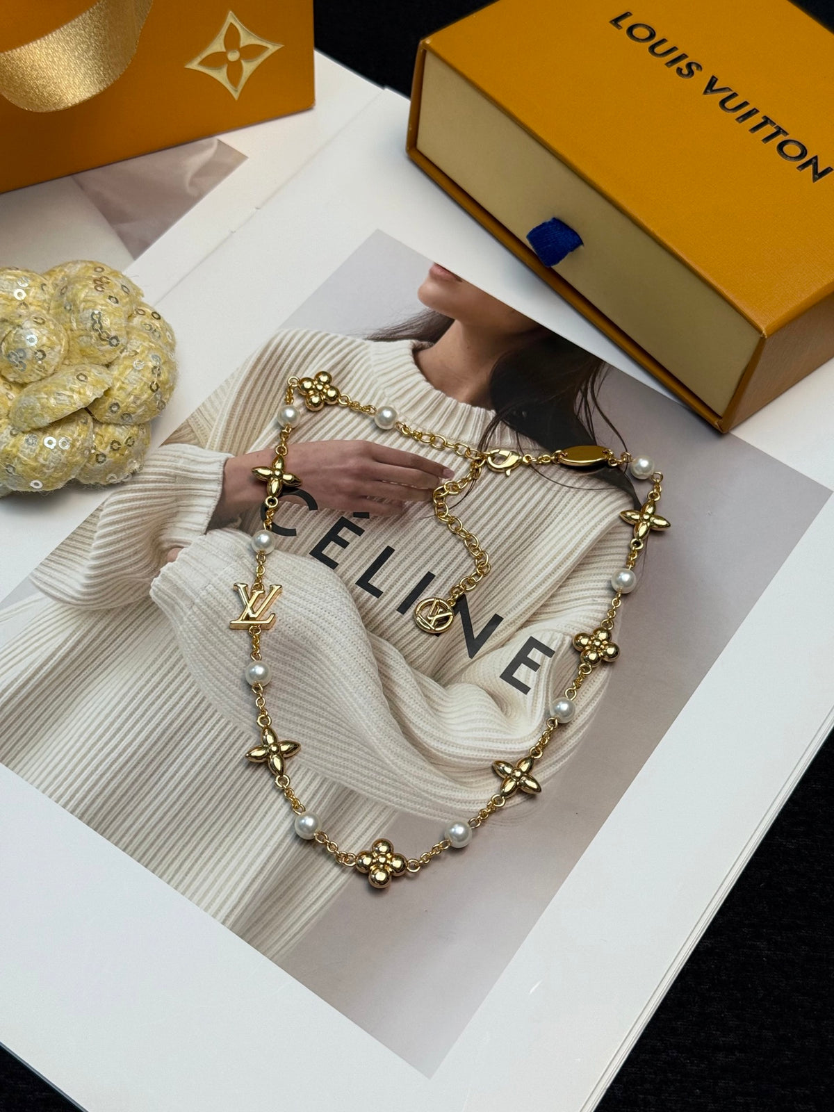 LOUIS VUITTON Pearl Vintage Necklace