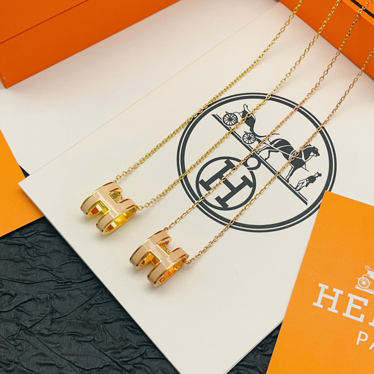 HERMÈS P60HX064 Necklace