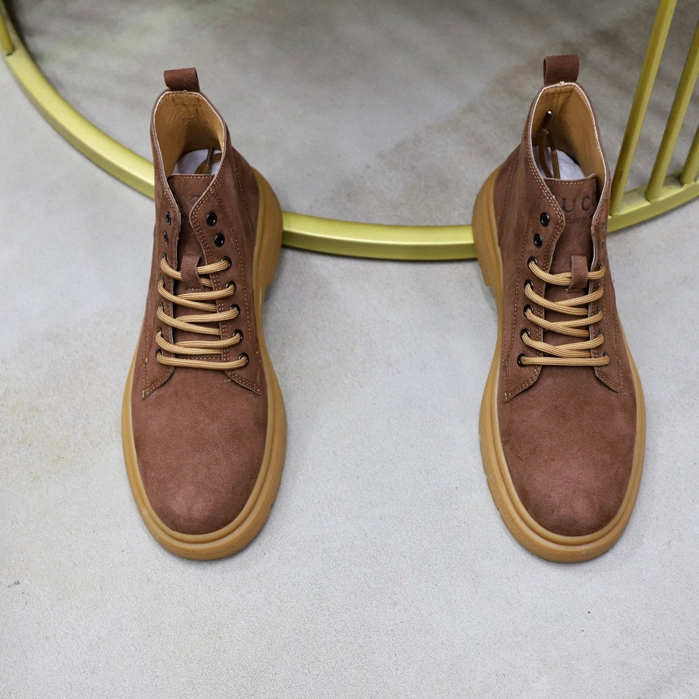 Gucci Men's Boots - Style 427329