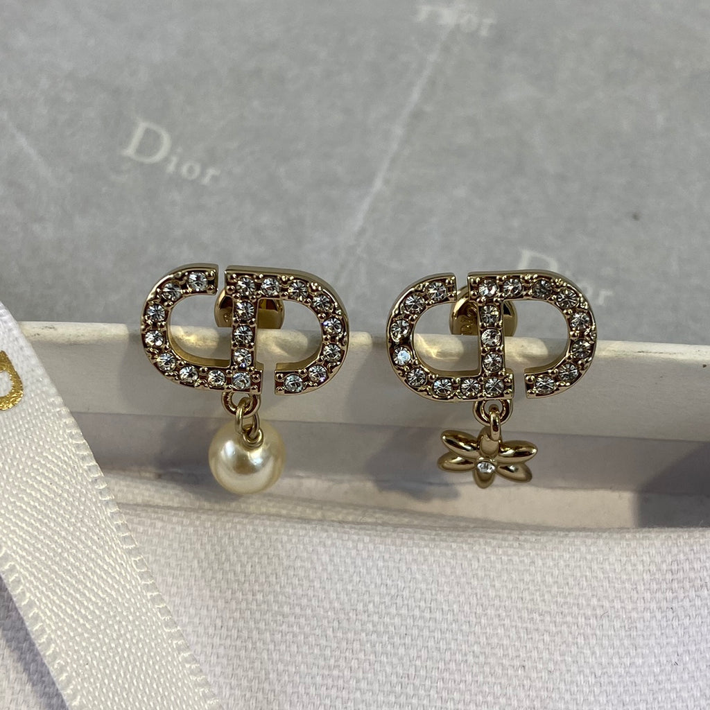 Pearl Earrings