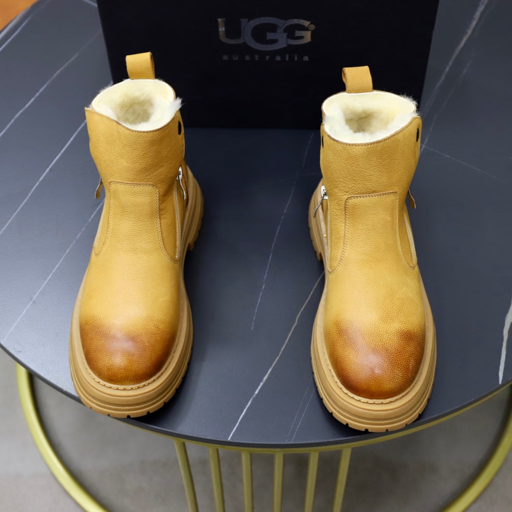 UGG Men's Wool-Lined Casual Shoes #426147
