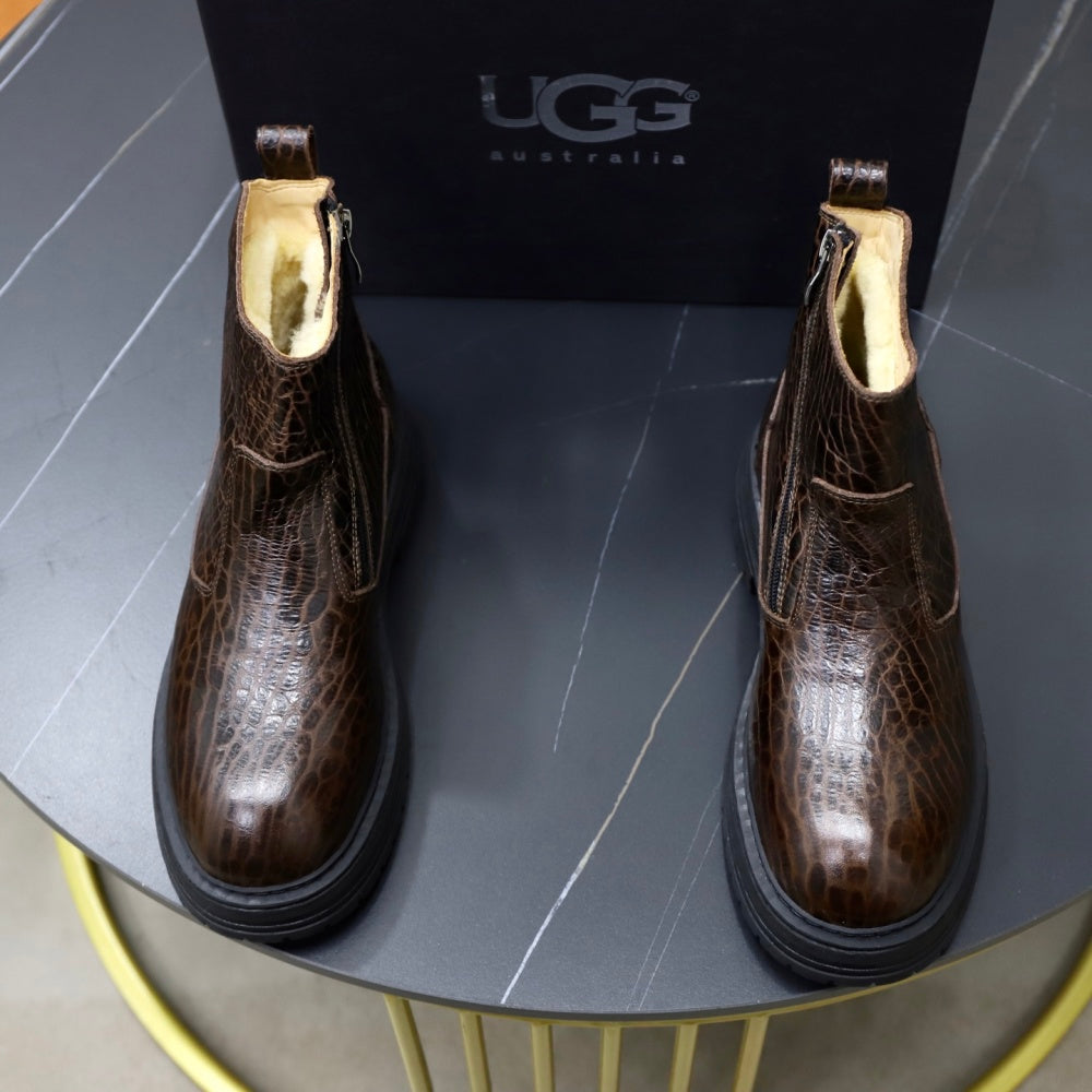 UGG Men's Wool-Lined Casual Shoes #426156