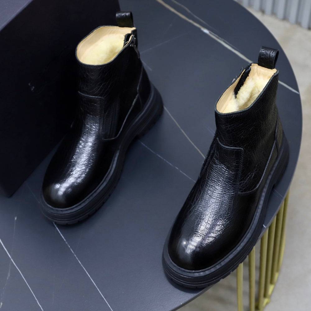 UGG Men's Wool-Lined Casual Shoes #426157