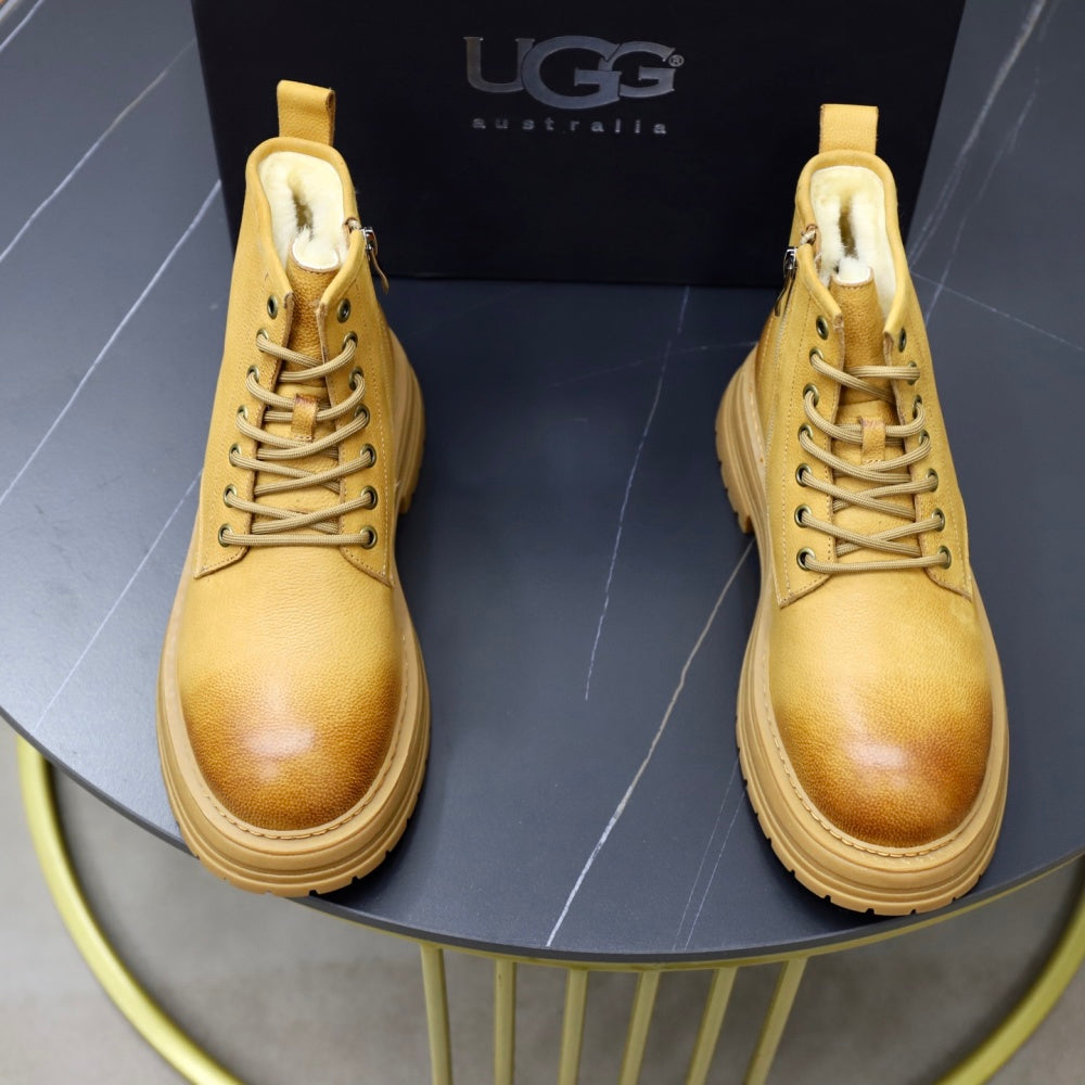 UGG Men's Wool-Lined Casual Shoes #426163