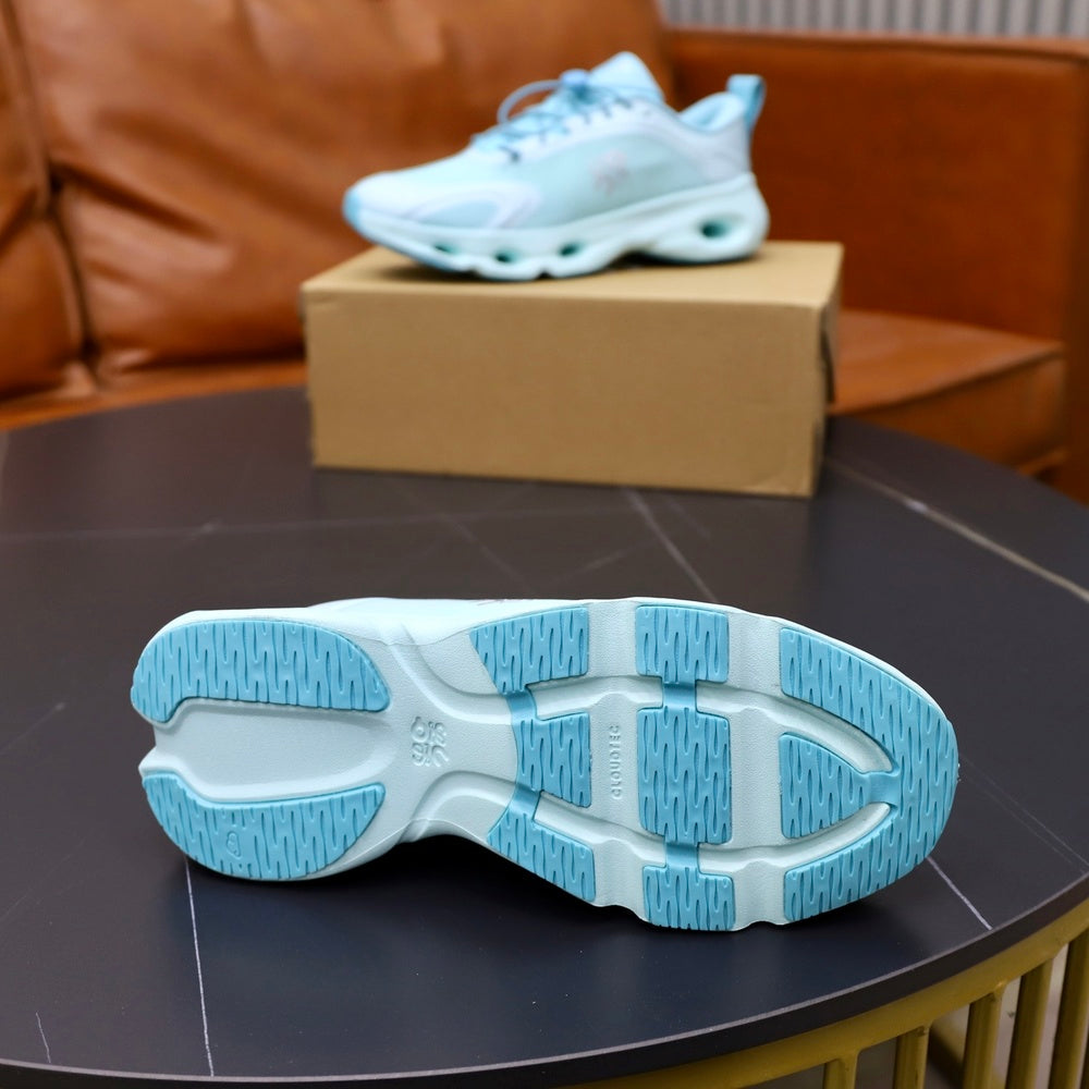 Designer Unisex Sneakers - Style 427231