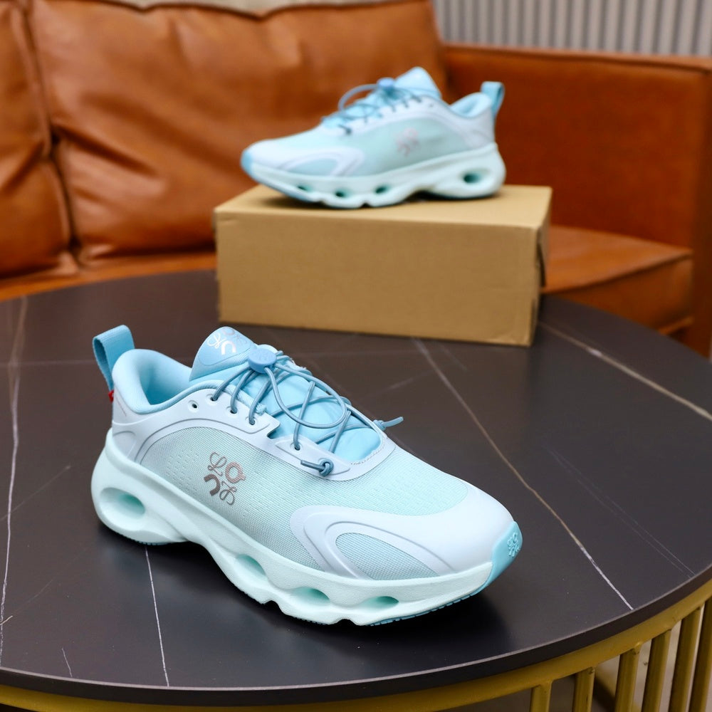 Designer Unisex Sneakers - Style 427231