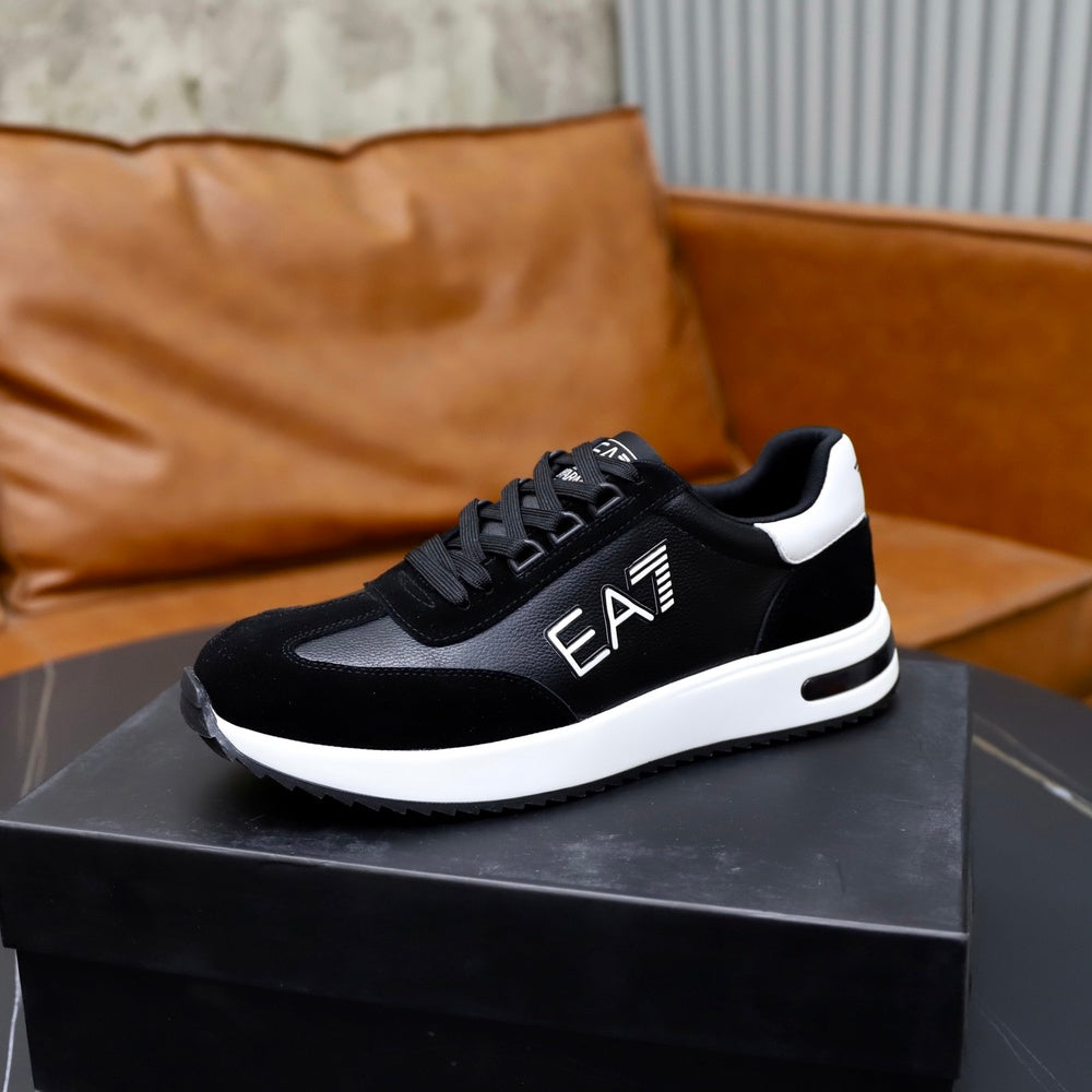 Armani Men's Sneakers - Style 427260