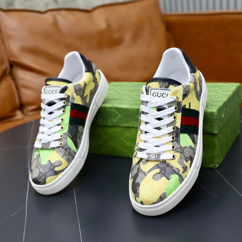 Gucci Men's Sneakers - Style 427006