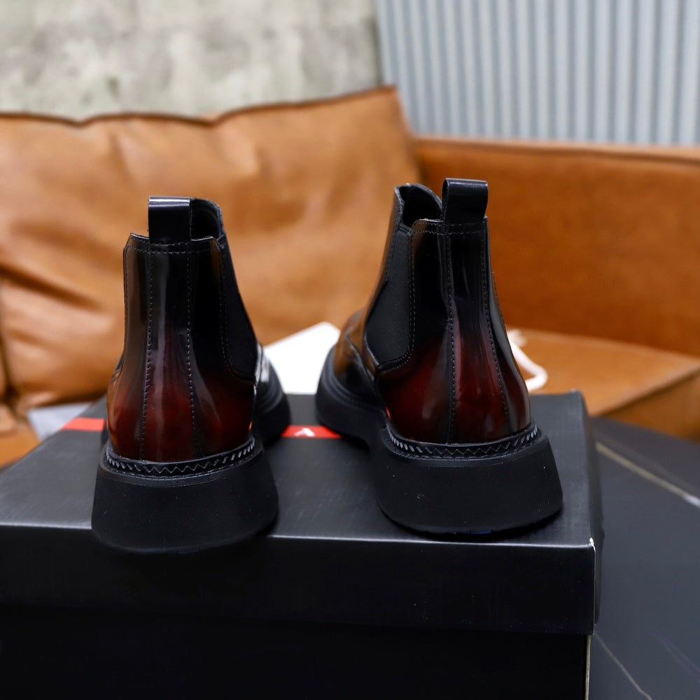 Prada Men's Boots - Style 425870