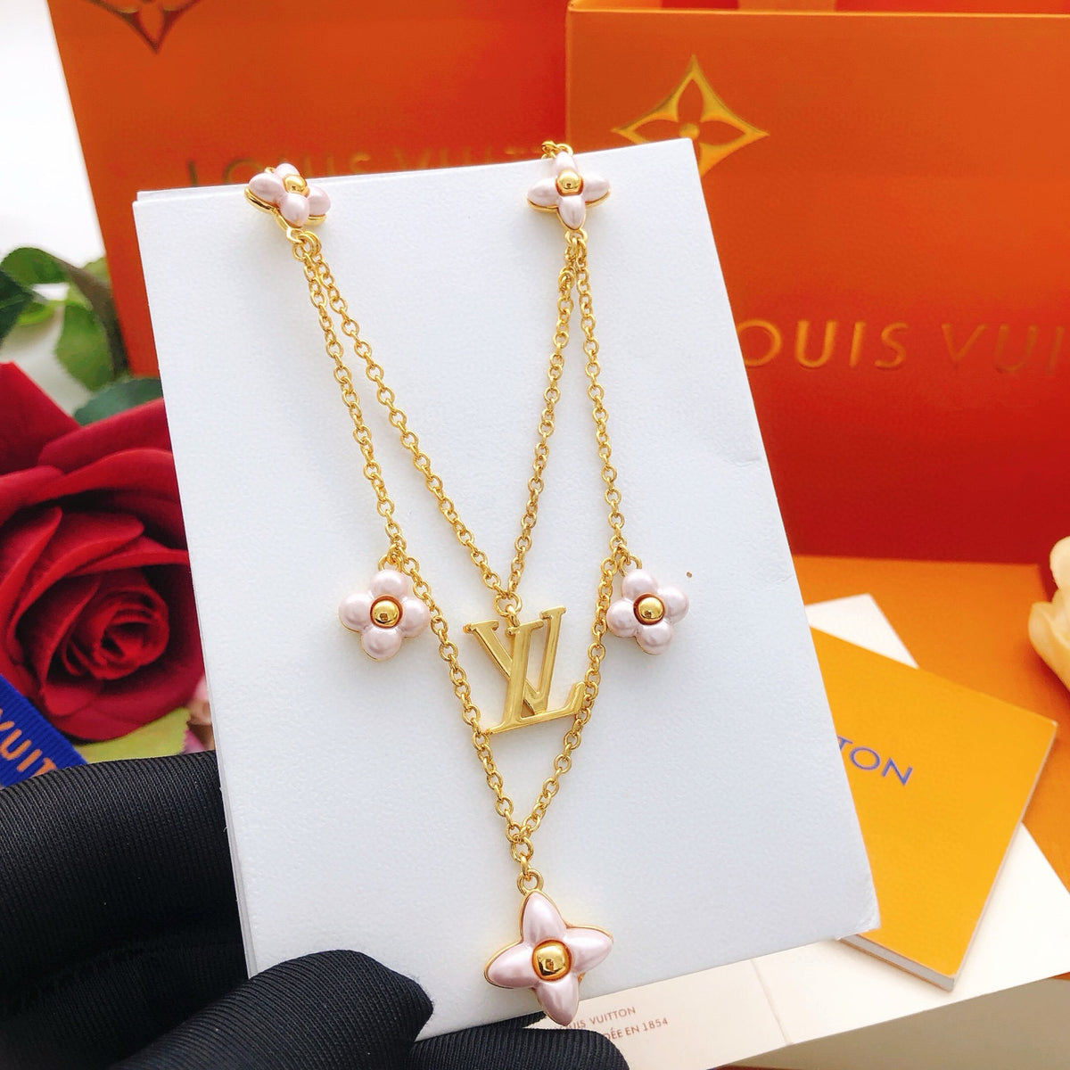 LOUIS VUITTON Necklace