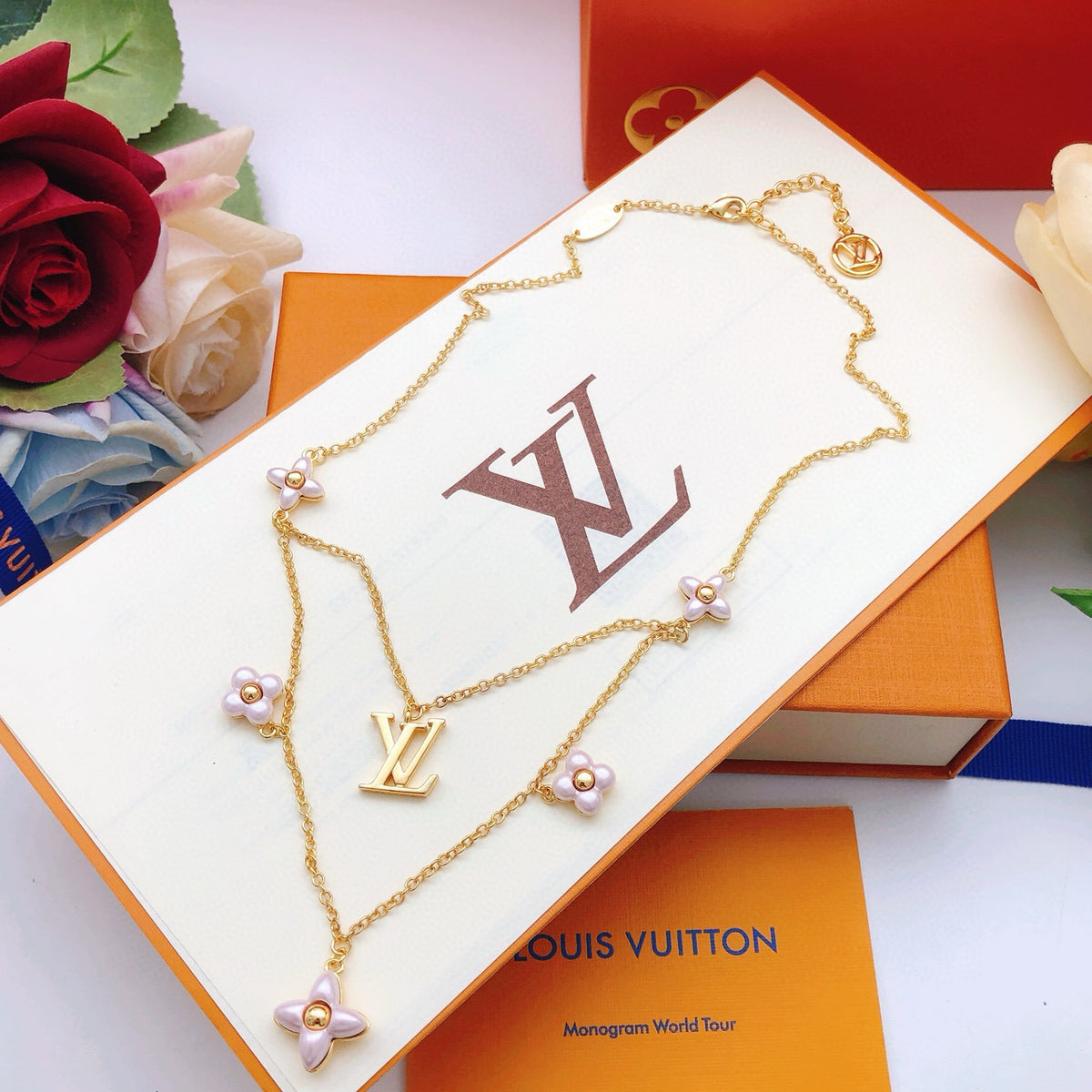 LOUIS VUITTON Necklace