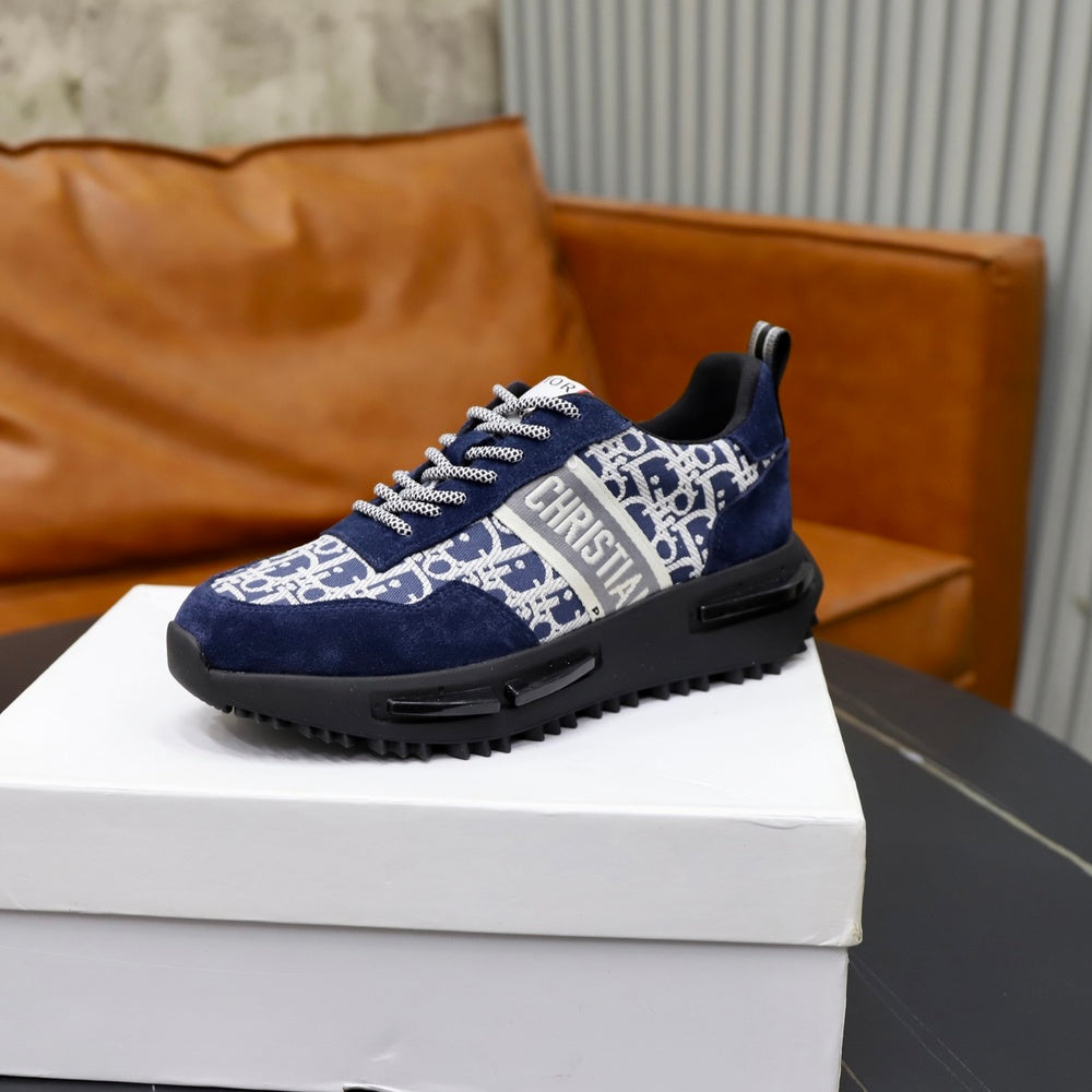 Dior Men's Sneakers - Style 427079