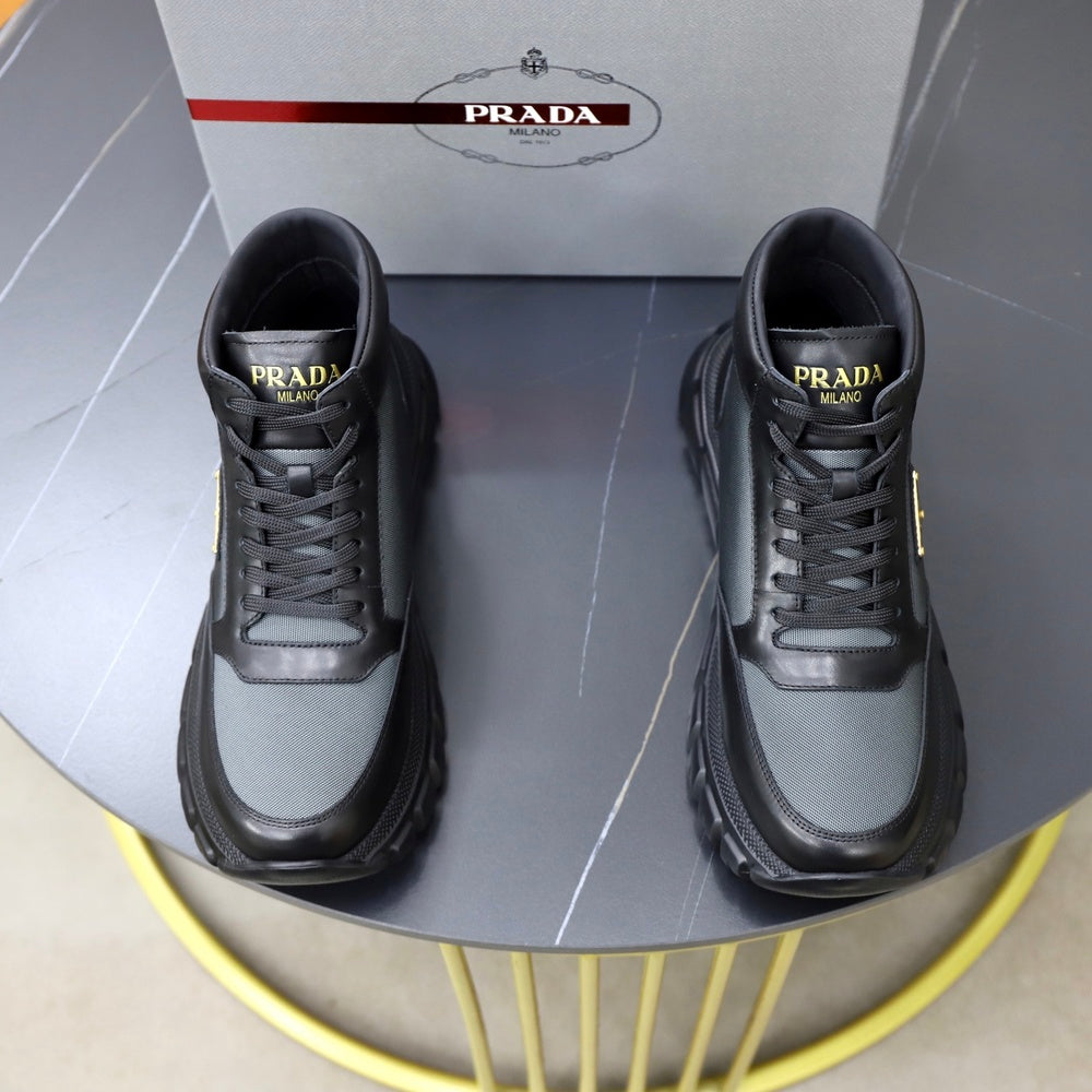 Prada Men's Boots - Style 426975