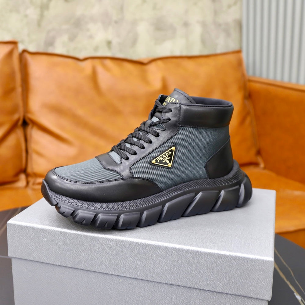 Prada Men's Boots - Style 426975