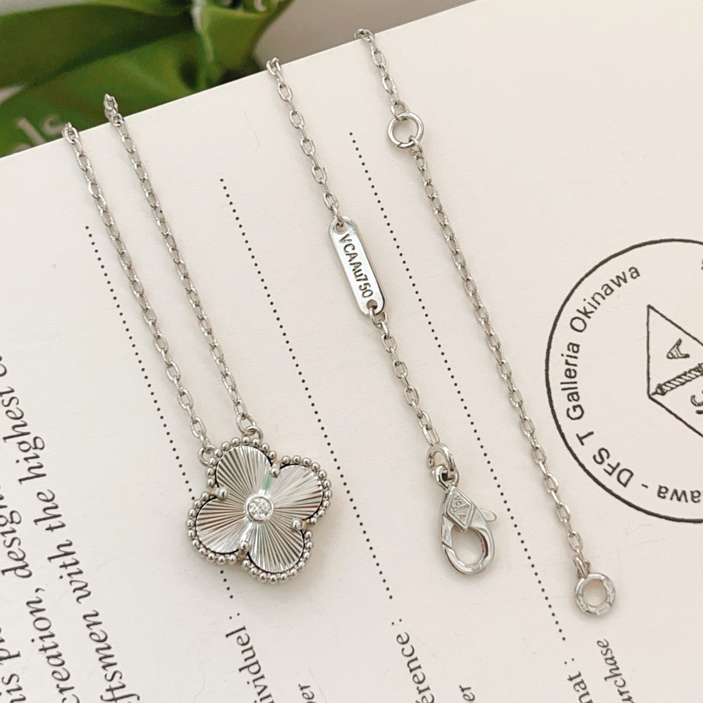 VAN CLEEF & ARPELS P55 Four-Leaf Clover Necklace