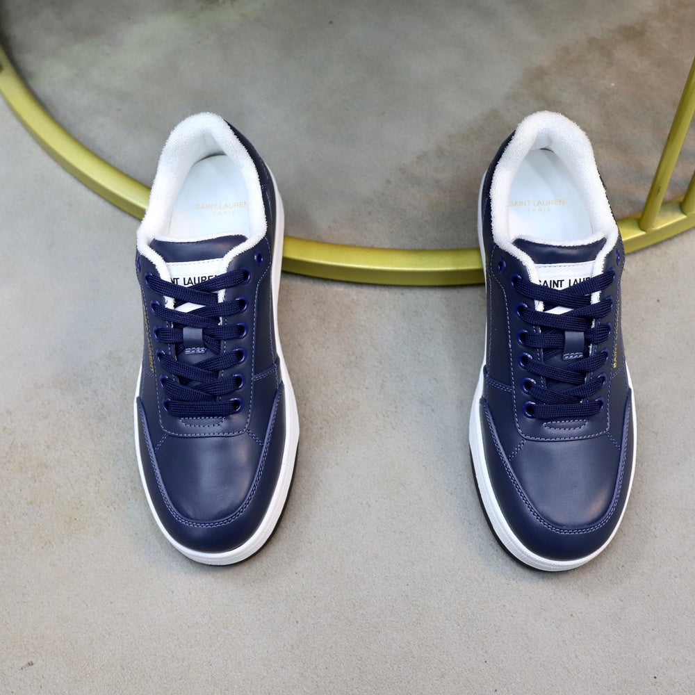 Designer Unisex Sneakers - Style 427096