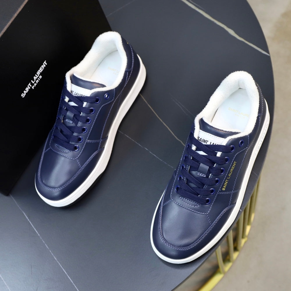 Designer Unisex Sneakers - Style 427096