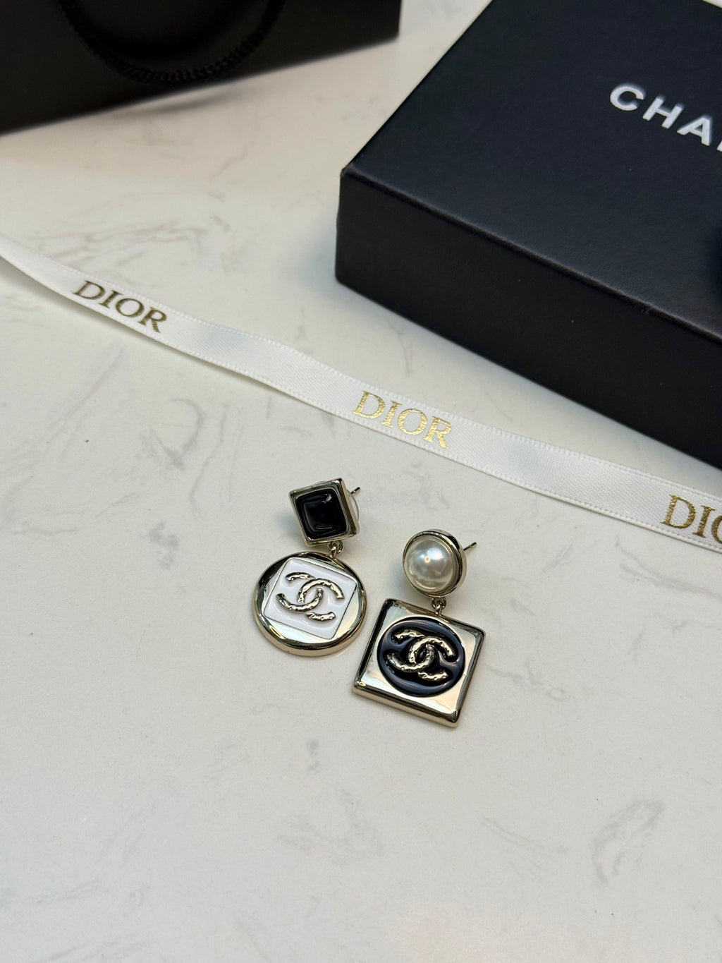 CHANEL Enamel Double-C Vintage Pendant Necklace