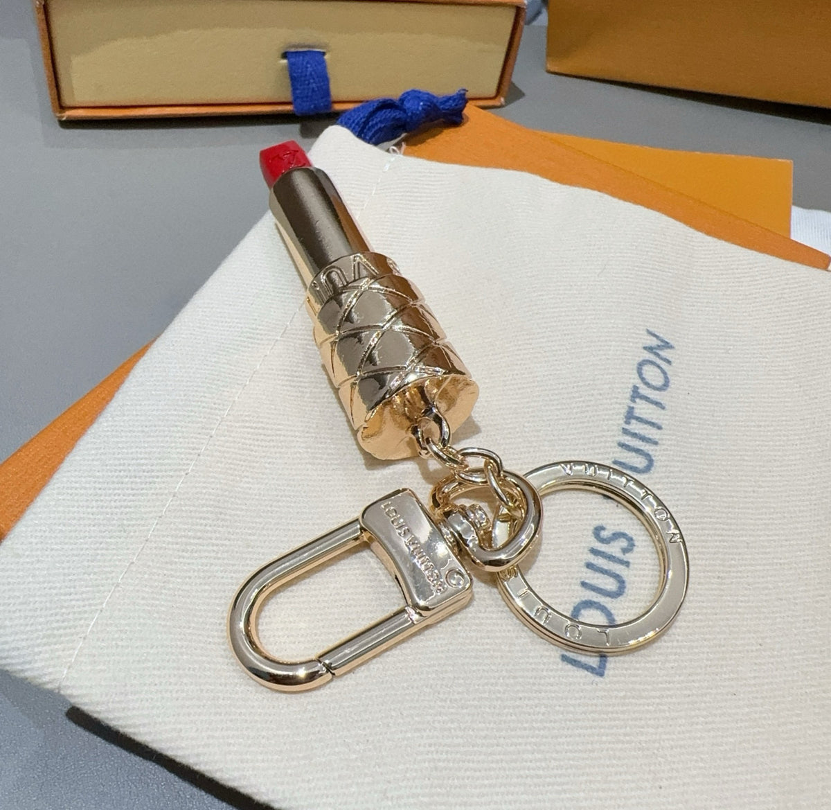 LOUIS VUITTON Metal Bag Charm Keychain