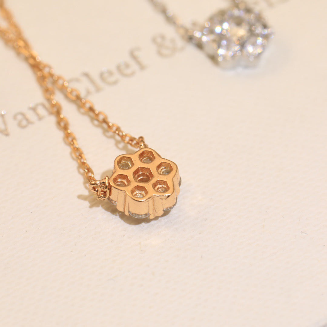 VAN CLEEF & ARPELS P95 Necklace
