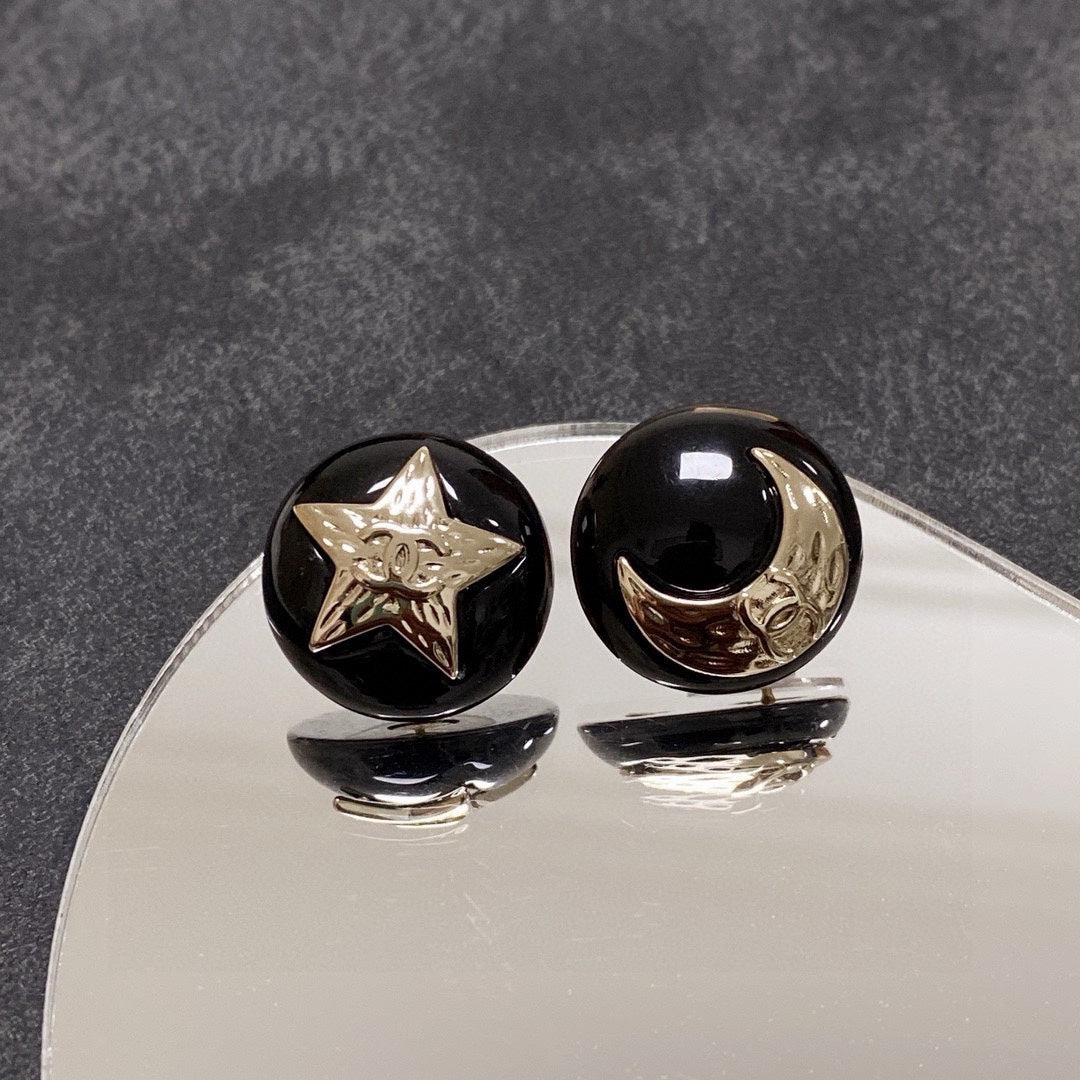 CHANEL Double-C Earrings