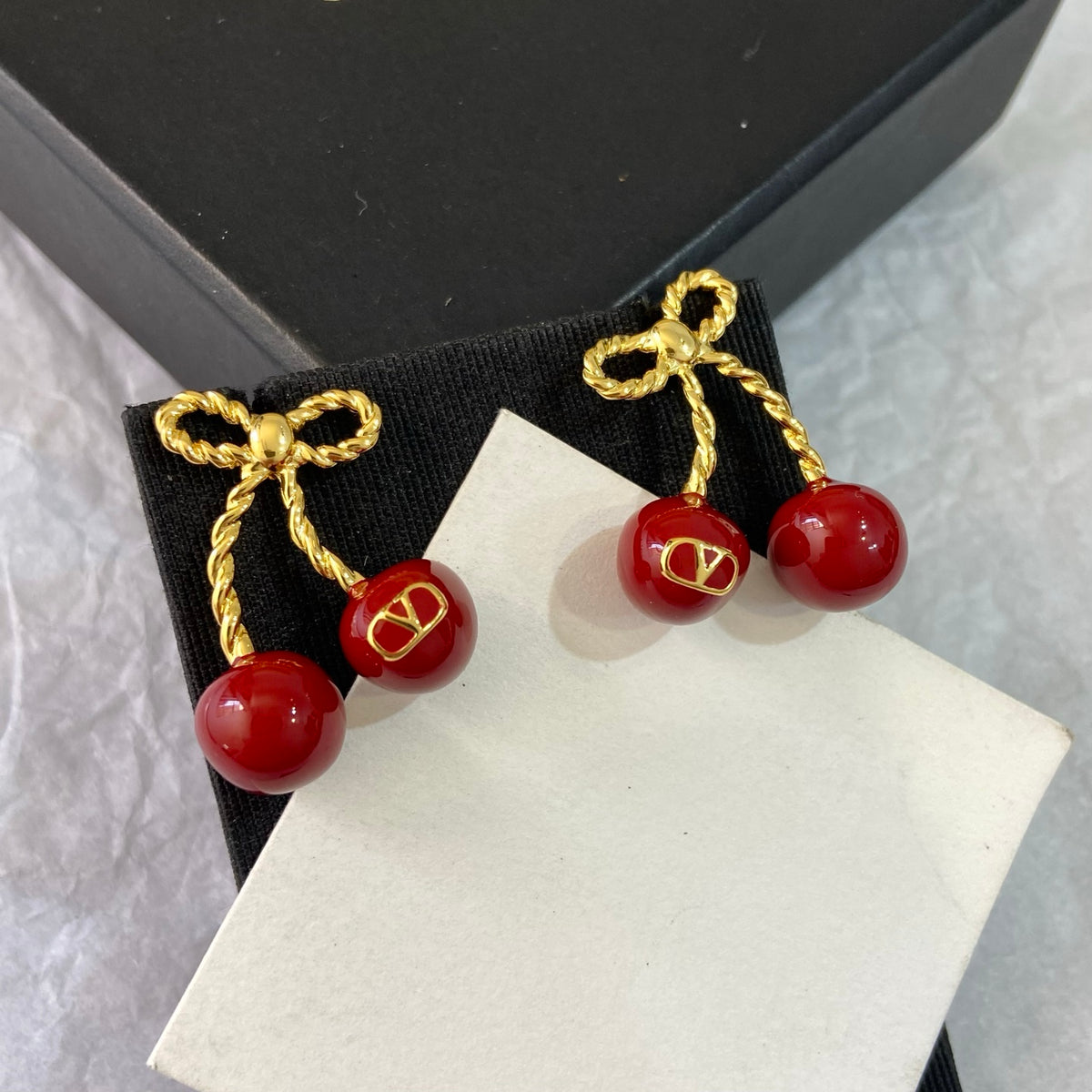 P85 Vintage Necklace