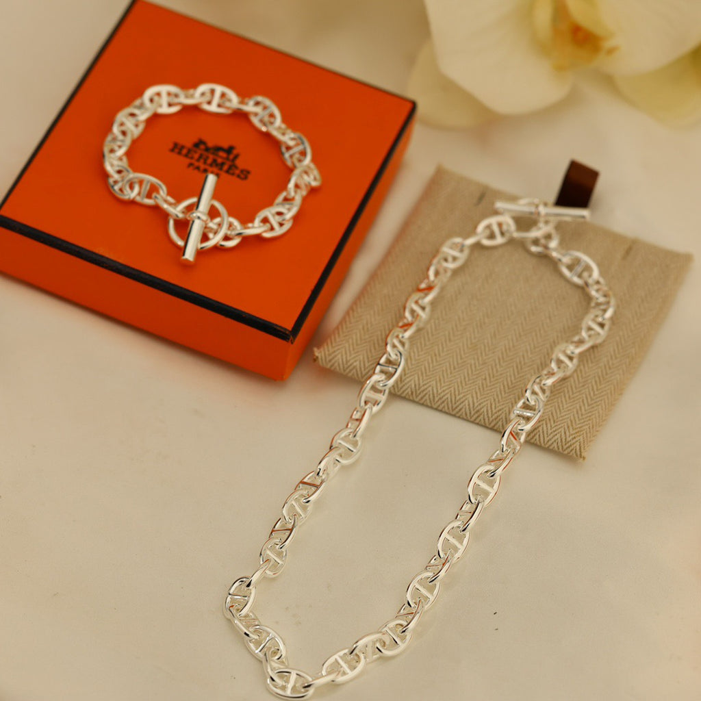 HERMÈS P130 Necklace