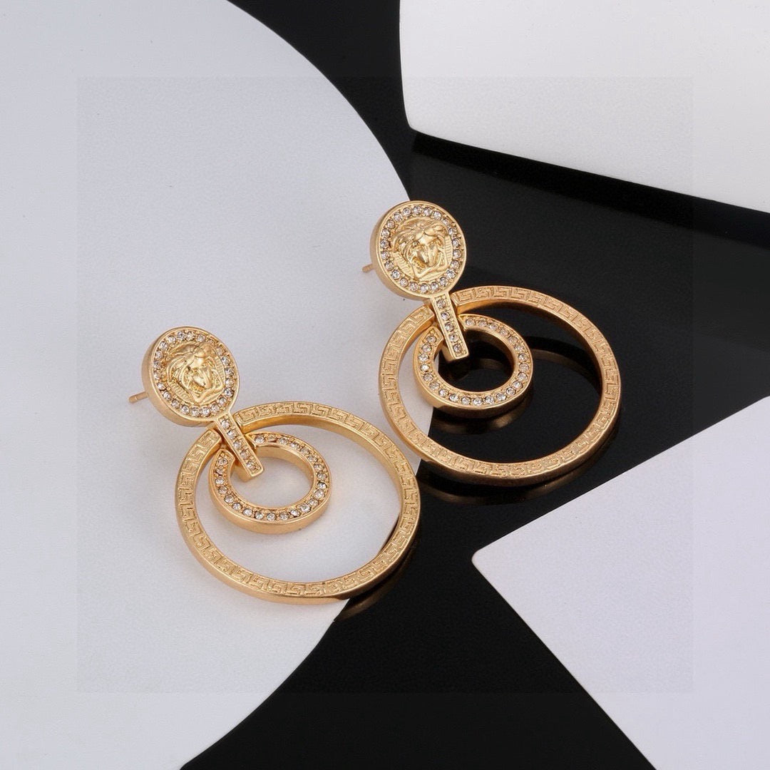 Baroque Pearl Earrings