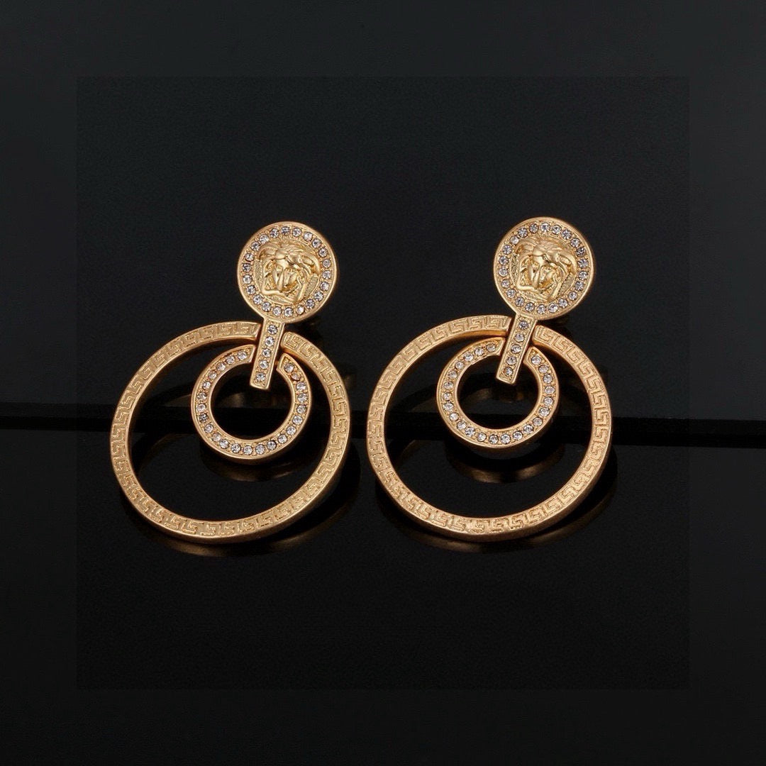 Baroque Pearl Earrings