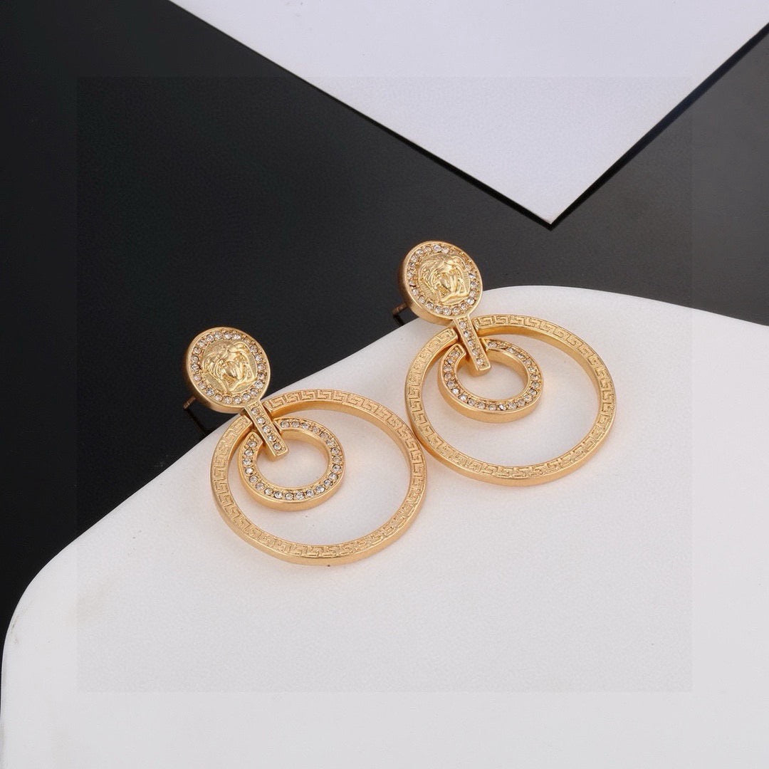 Baroque Pearl Earrings