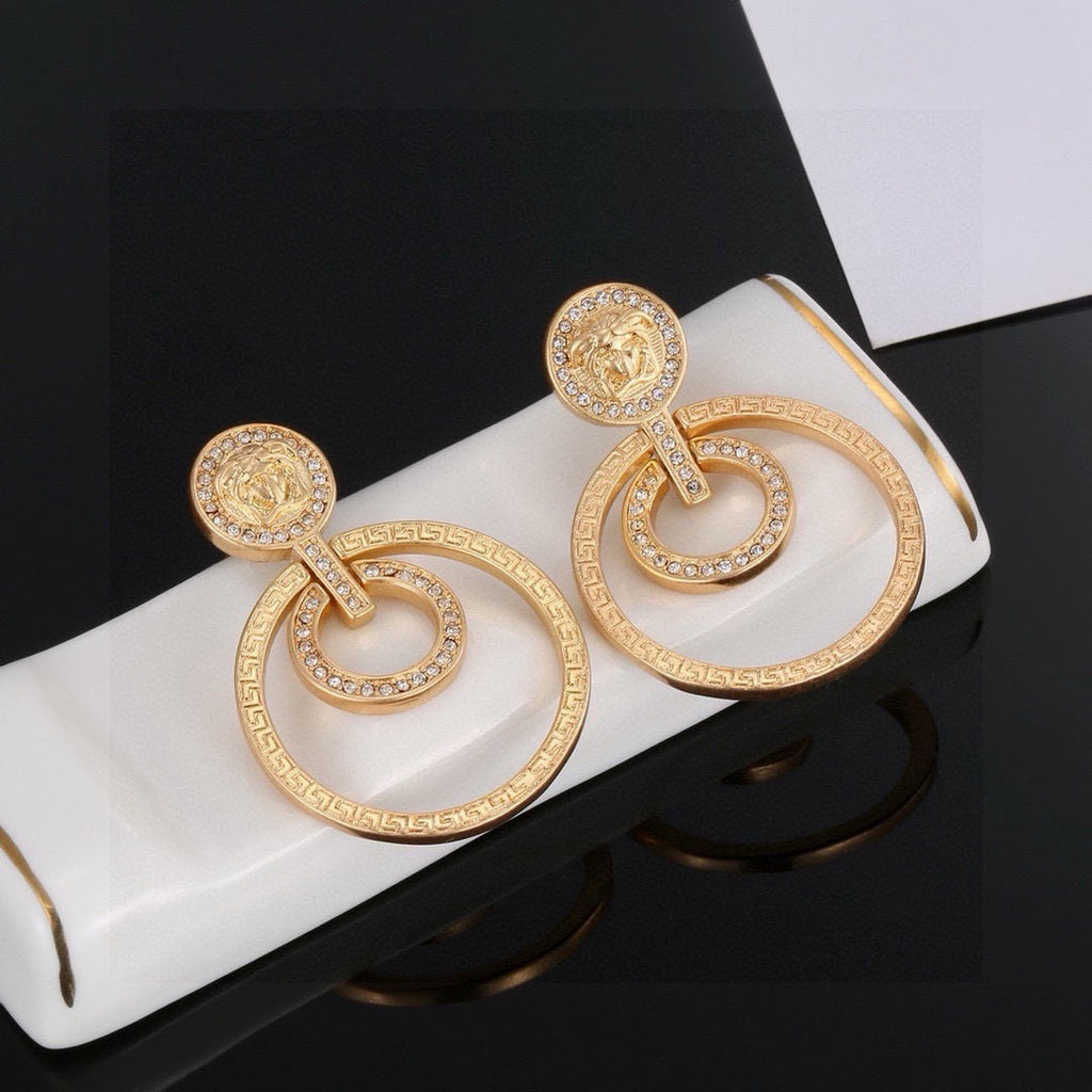 Baroque Pearl Earrings