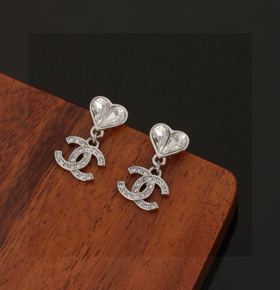 CHANEL Double-C Earrings