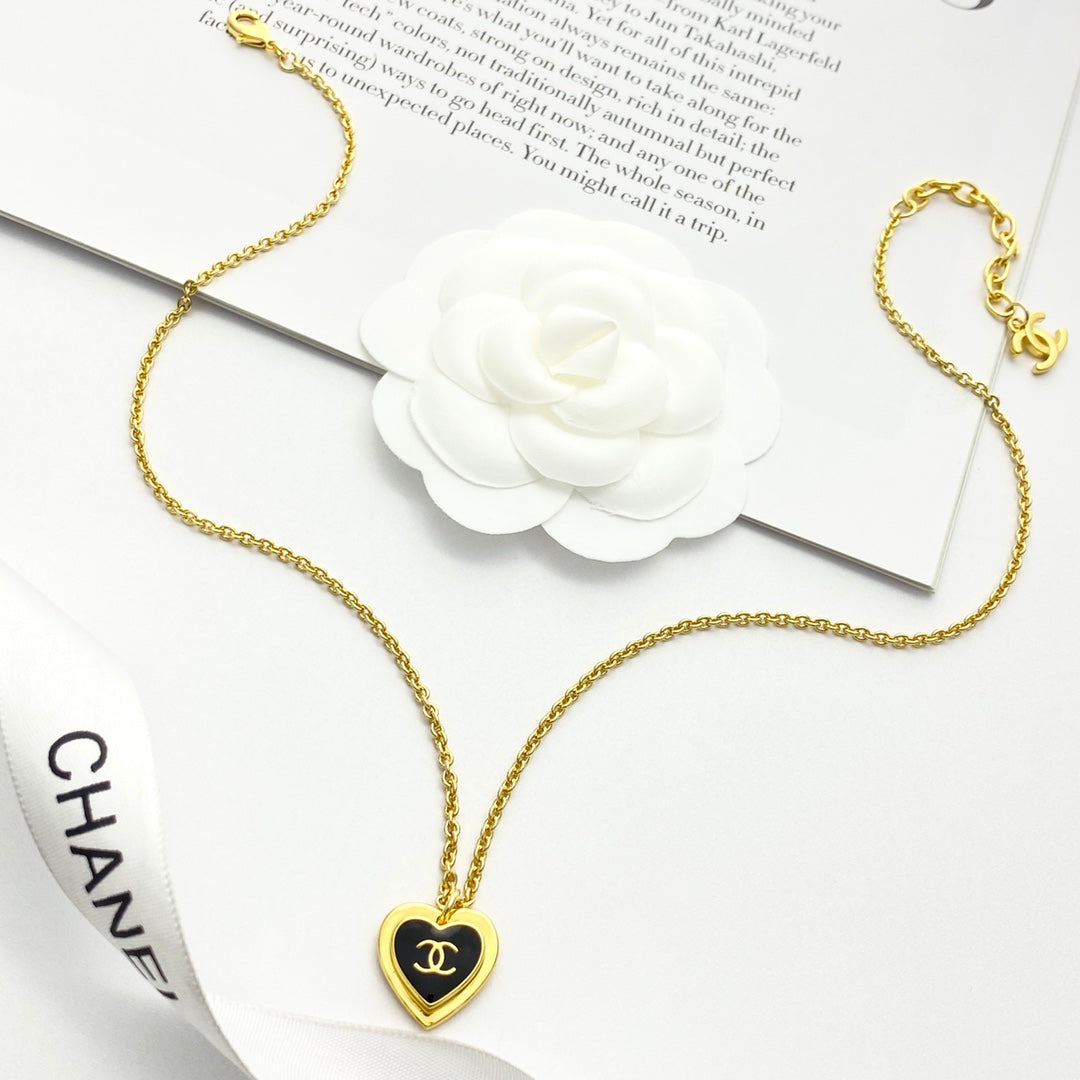 CHANEL Enamel Vintage Necklace