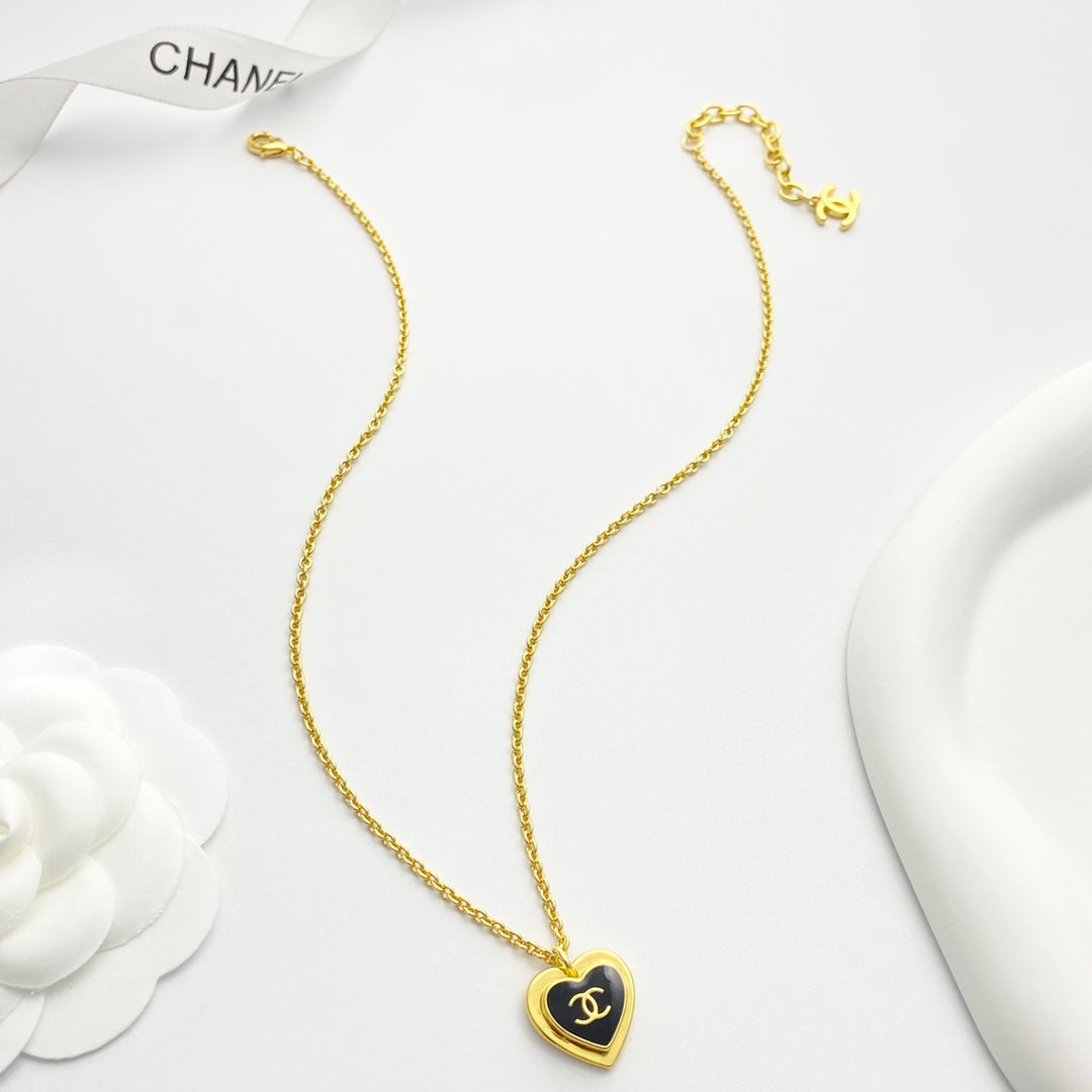 CHANEL Enamel Vintage Necklace