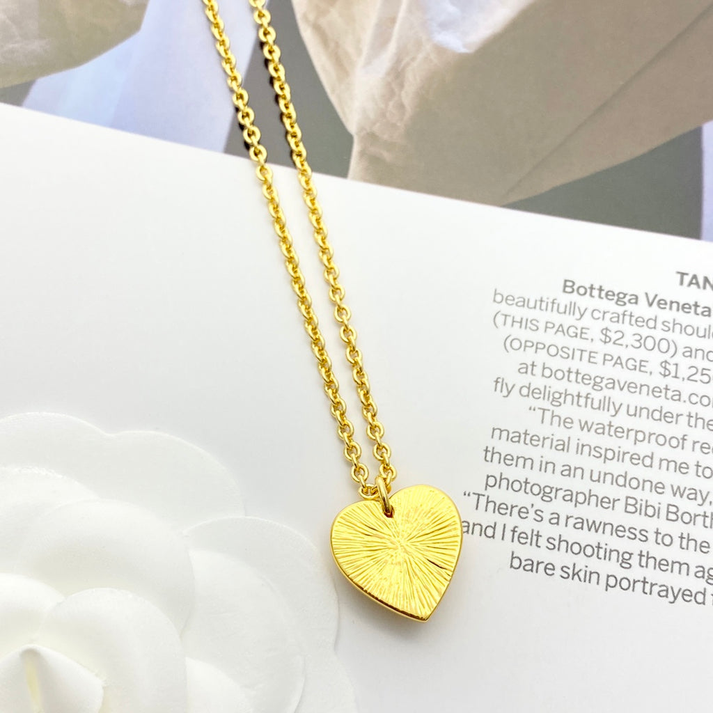 CHANEL Enamel Vintage Necklace